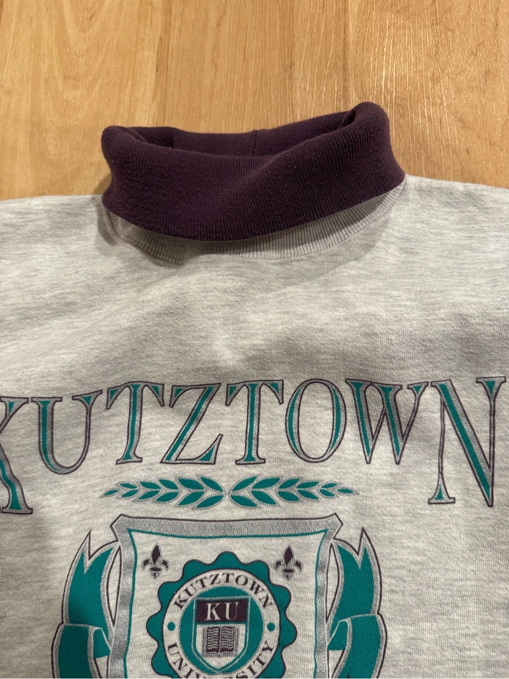 90s Sportswear Retro Kutztown Graphic Turtleneck Neck Sweatshirt Men's XL - Picture 2 of 7
